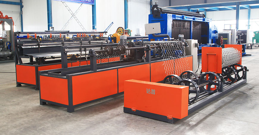 single-wire-chain-link-fence-machine