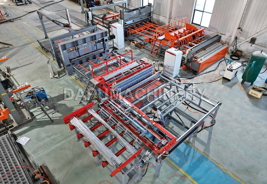 Automatic-Fence-Mesh-Bending-and-Welding-Machine-Manufacturer